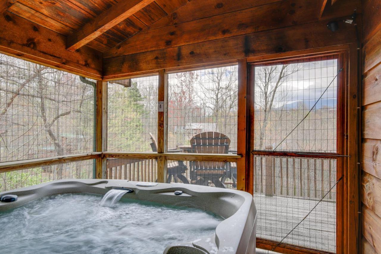 Smoky Mountains Cabin With Hot Tub, Deck And Views! เซอเวียร์วีล ภายนอก รูปภาพ