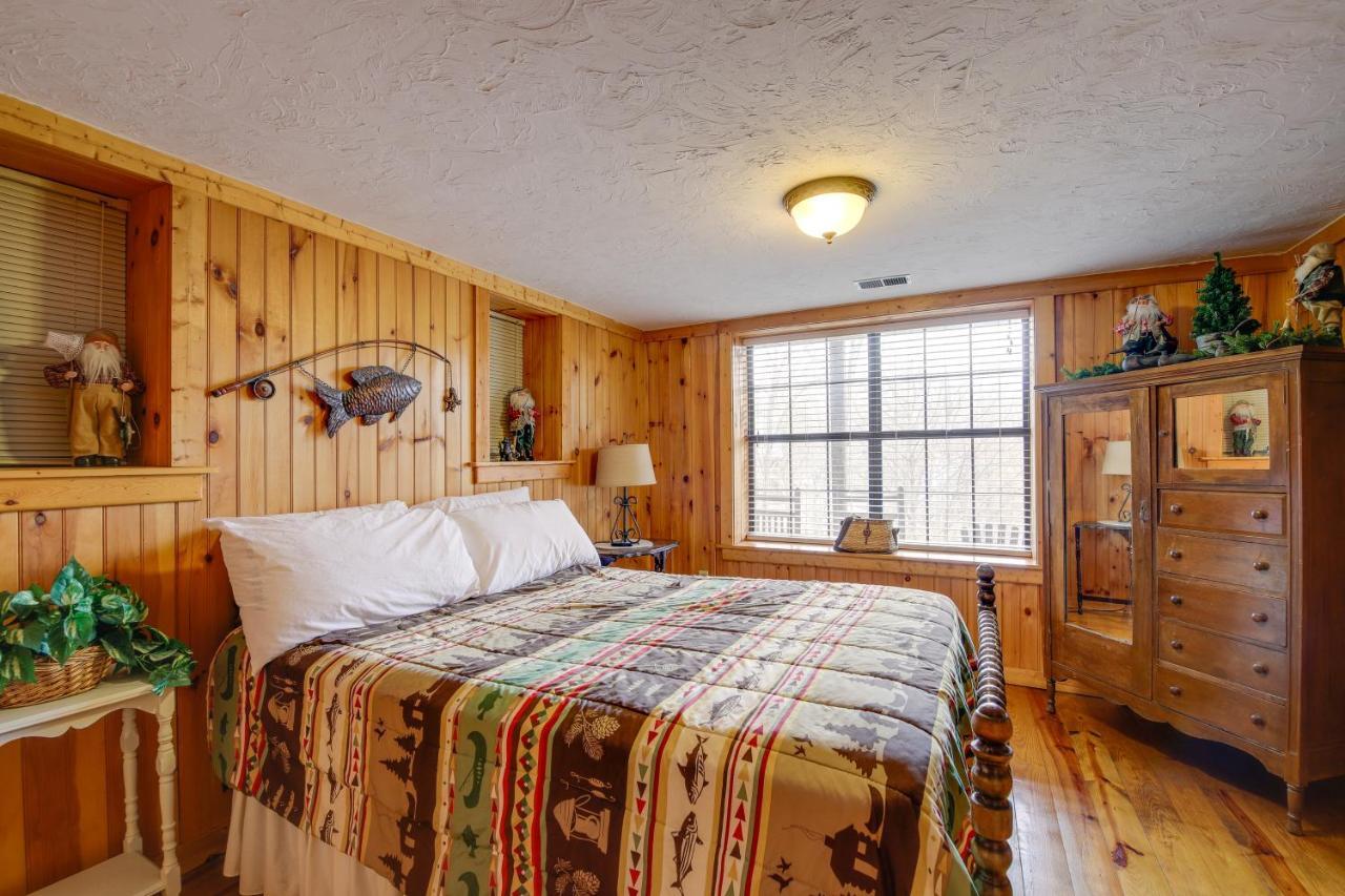 Smoky Mountains Cabin With Hot Tub, Deck And Views! เซอเวียร์วีล ภายนอก รูปภาพ