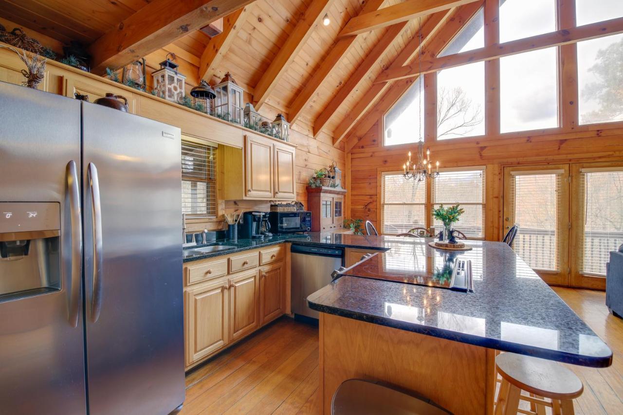 Smoky Mountains Cabin With Hot Tub, Deck And Views! เซอเวียร์วีล ภายนอก รูปภาพ