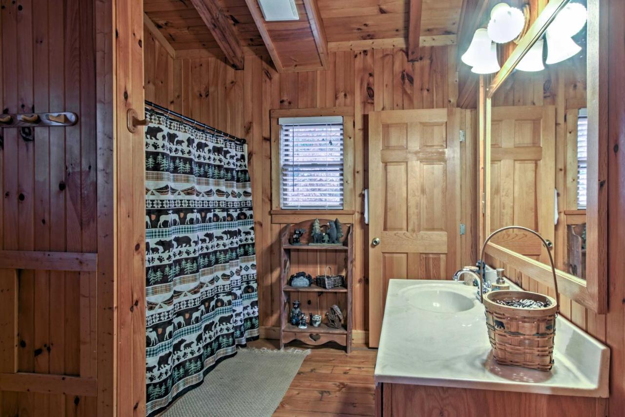 Smoky Mountains Cabin With Hot Tub, Deck And Views! เซอเวียร์วีล ภายนอก รูปภาพ